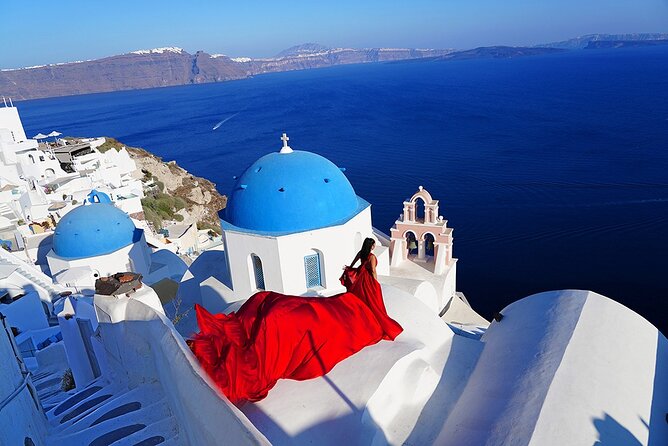 1-Hour Flying Dress Photoshoot, Instagram spots - The 20 edited images and delivery