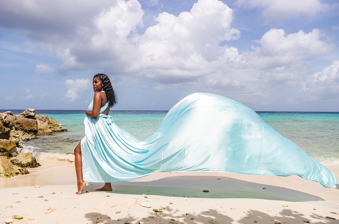 1 Hour Private Flying Dress Photoshoot in Curacao - Planning around Curaçao weather