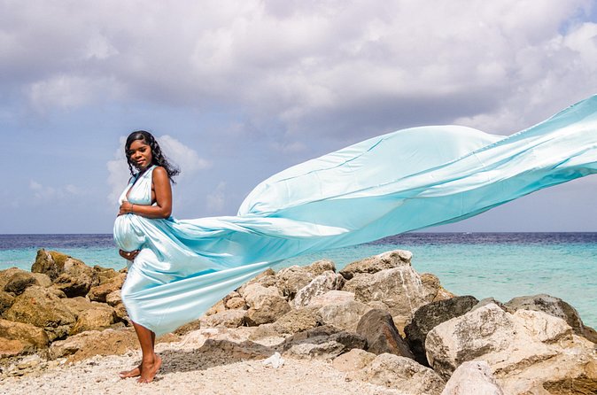1 Hour Private Flying Dress Photoshoot in Curacao - Who will get the most from the $349 price