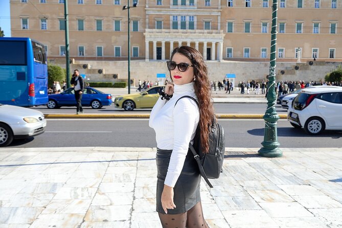 1 Hour Private Photo Session in Athens - Final garden photographs and the walk back