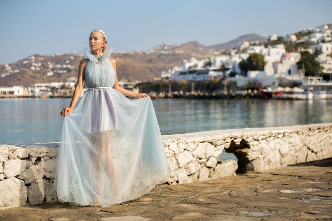 1 Hour Private Photo Session In Mykonos - What the photographer adds to the experience