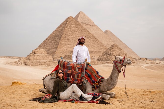 3 hrs special photoshoot & tour at pyramids of Giza and Sphinx - The guide makes the difference