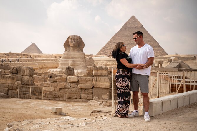 3 hrs special photoshoot & tour at pyramids of Giza and Sphinx - Who will enjoy this experience most