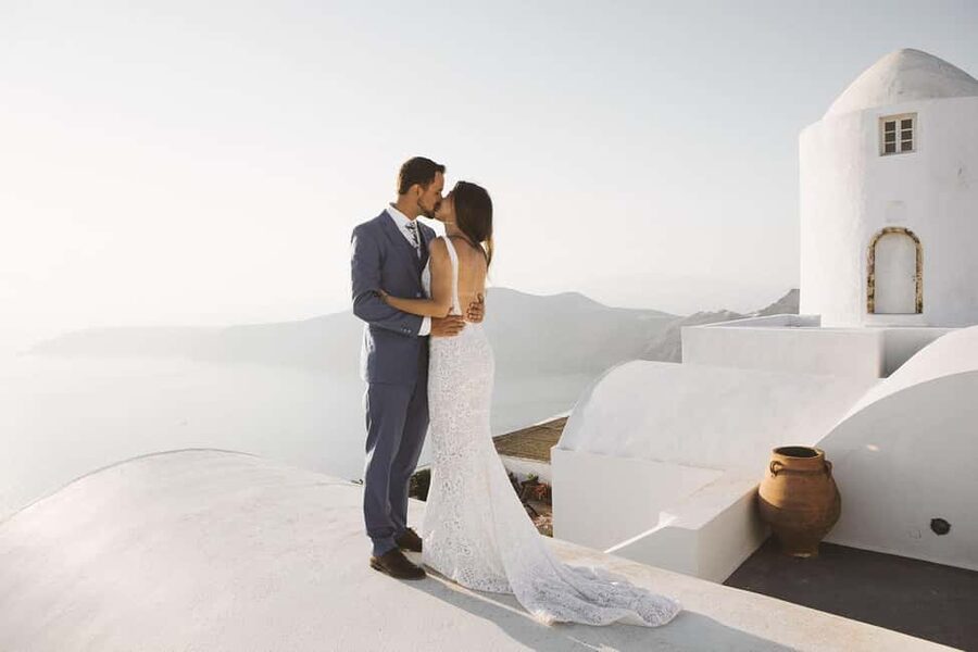 30’ Photoshoot in Oia! 30 edited photos! Effortless & Fun! - What this Oia photoshoot is really for