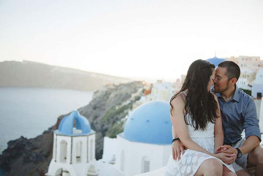 30’ Photoshoot in Oia! 30 edited photos! Effortless & Fun! - The value of 30 edited photos
