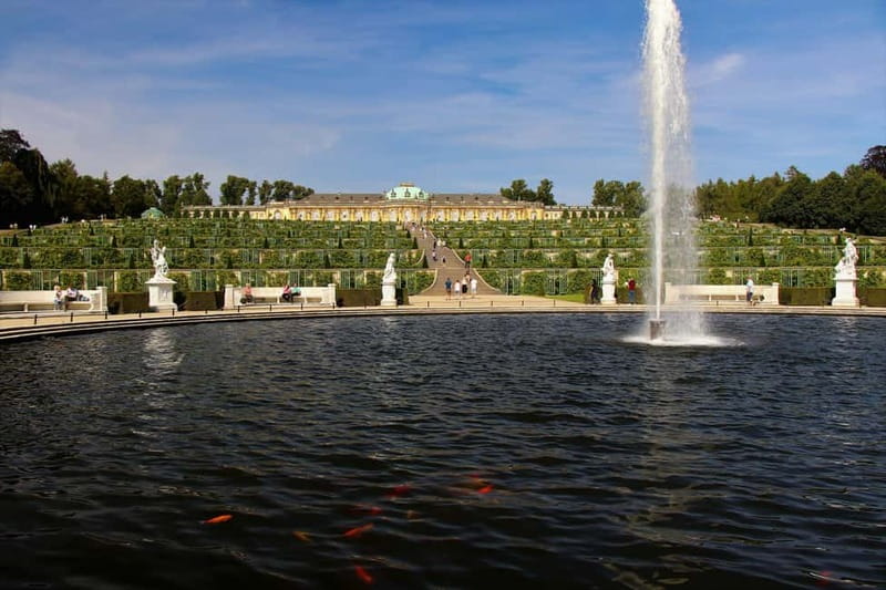 5h Potsdam private tour with Guide, Chauffeur & Photographer - Wannsee and the opening history stop