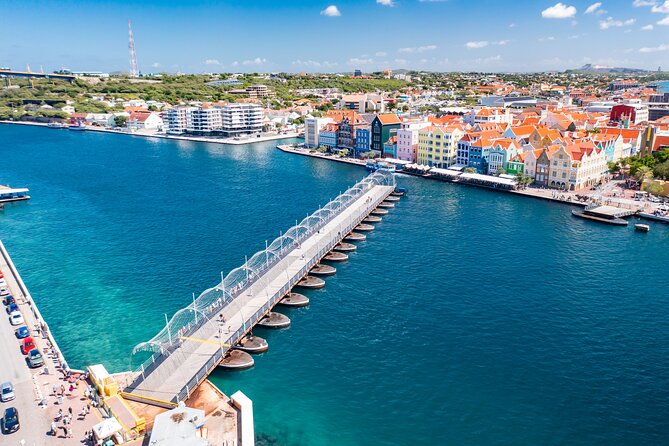 A Must for Instagram! Iconic Swinging Old Lady Bridge Drone Shoot - The pre-shoot briefing and posing tips