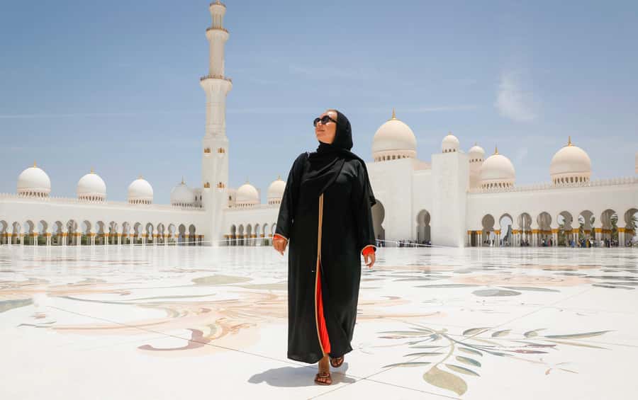 Abu Dhabi: Sheikh Zayed Grand Mosque Tour with Photographer - Key points at a glance