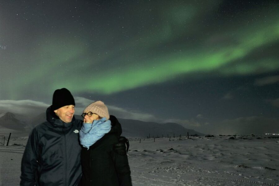 Akureyri: Hunt for the Northern Lights Photography Tour - What to wear for a long night outside