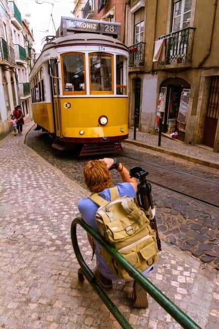 Alfama Photo Walk: Lisbon Photography Tour with a Local - Who should book this Alfama walk?