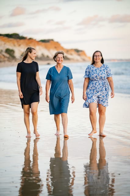 Algarve: 1 hour Couple & Family Photoshoot - Should you book this Algarve photoshoot?