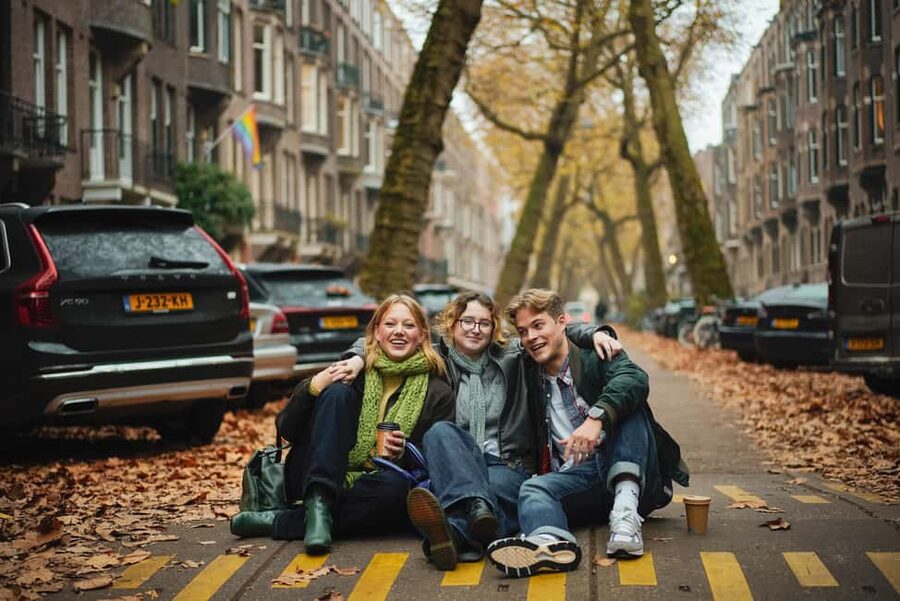 Amsterdam Canal, Tulip, Windmill Photoshoot | Custom Request - Should you book the 21s Light Spot photoshoot?