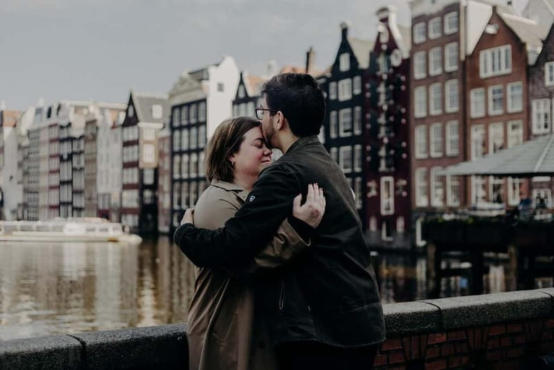 Amsterdam: Particular Photo Session - Is $71 per person fair?