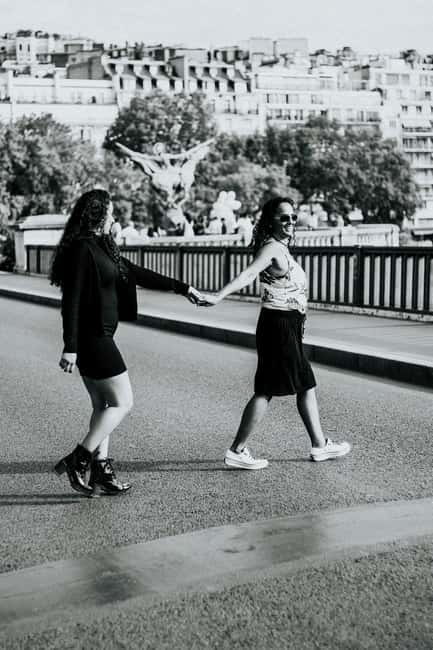 Amsterdam: Particular Photo Session - Who should book this?