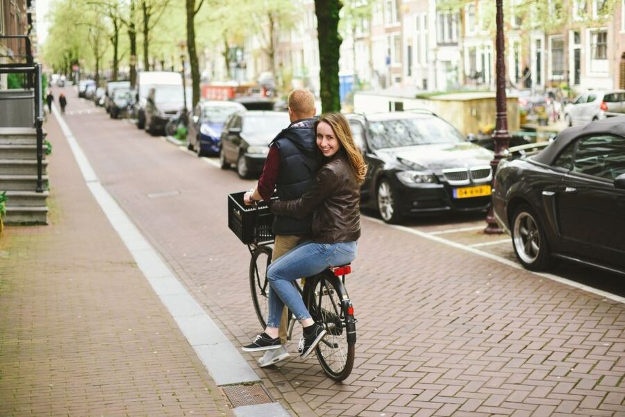 Amsterdam: Personal Travel & Vacation Photographer - Should you book this Amsterdam photography session?