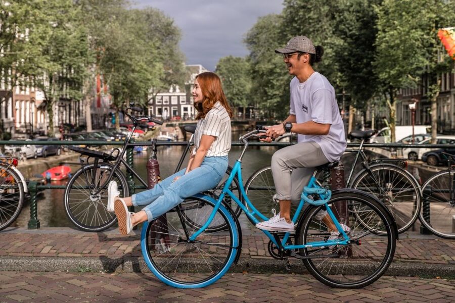 Amsterdam: Personal Travel & Vacation Photographer - The photographer’s local touch