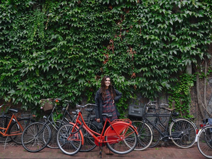 Amsterdam: Personal Travel & Vacation Photographer - Clothing, footwear, and timing