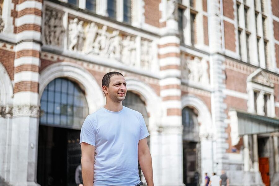 Amsterdam: Private Photoshoot in iconic locations - Who will get the most from this experience