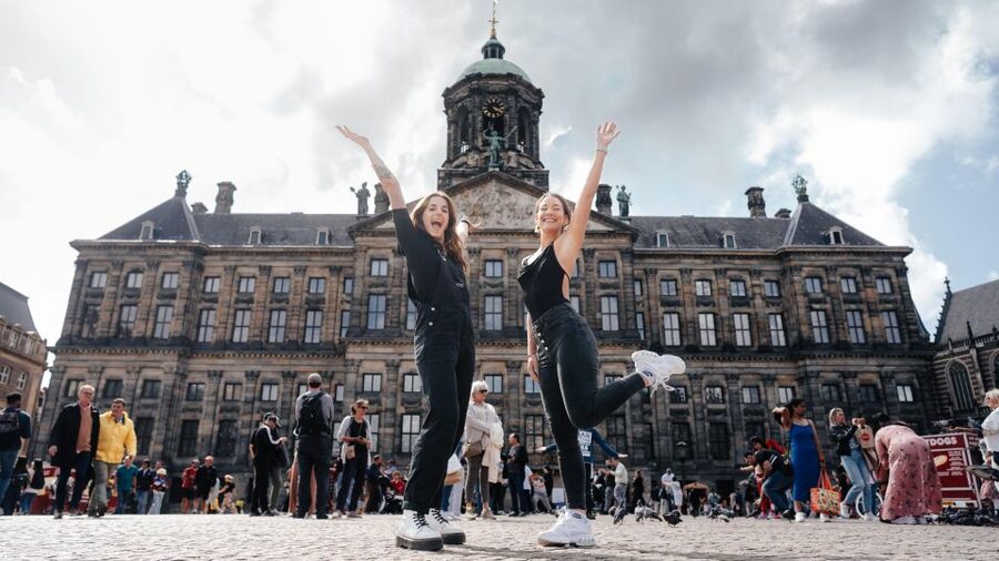 Amsterdam: Professional photoshoot at Dam Square. - The value of professionally edited digital photos