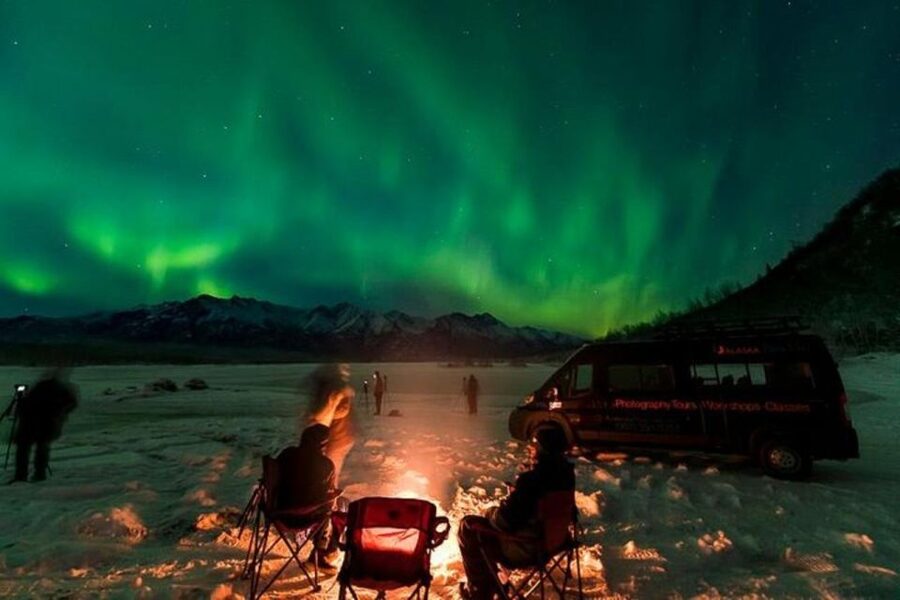 Anchorage: Aurora Borealis Northern Lights Photography Tour - Chasing the Aurora from Anchorage