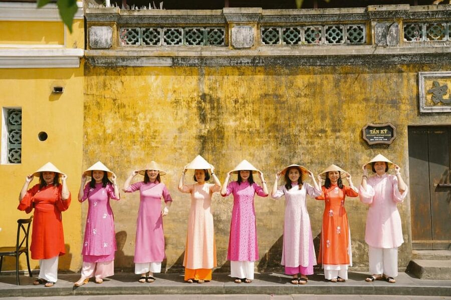 Ao Dai Photography: Traditional Attire Capture in Hoi An - What you receive for $40