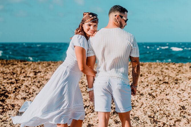 Aruba Professional Sunset Photo Shoot Experience With A Local - Key Points at a Glance