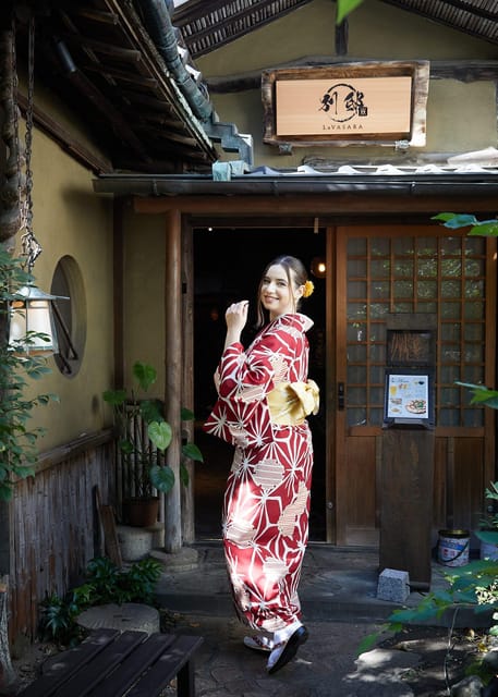 Asakusa Kimono Photography Tour - Choosing Your Kimono and Getting Ready