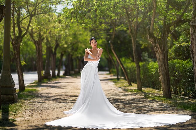 Athens: Flying Dress Photoshoot "Express Package" - What You Receive After the Session