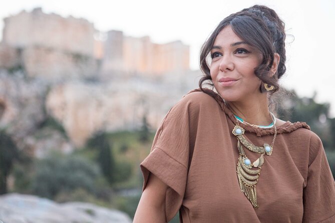 Athens Old City Private Photoshoot Tour / 2 hrs - The old-city route and its changing backdrops