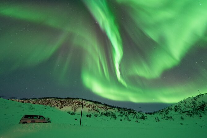 Aurora Hunt with the campfire and professional photographer - Who should book this aurora hunt