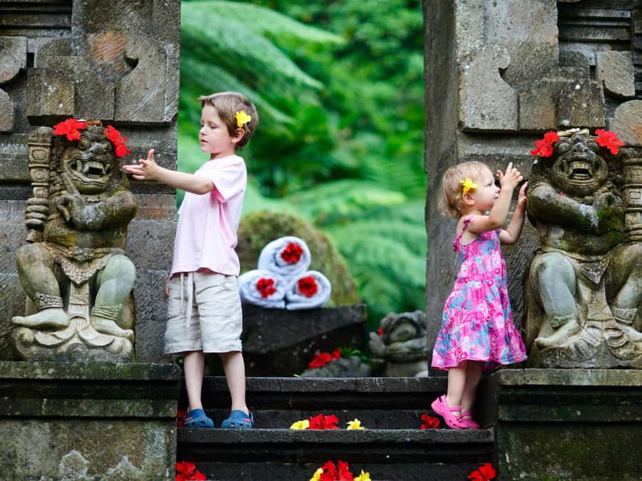 Bali: 2-Hour Family Photoshoot Ubud. Capture Bali Memories - What you receive after the photographs are taken