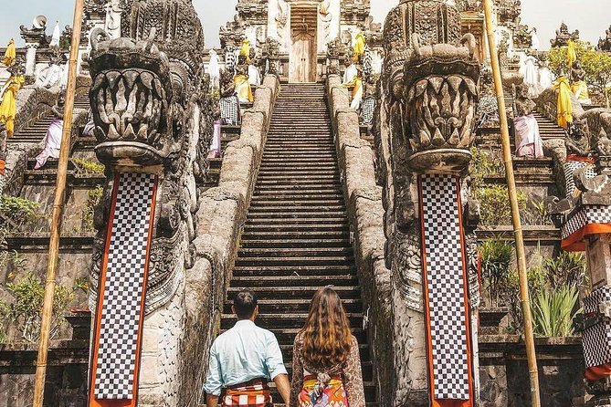 Bali Instagram Tour from Your Hotel (Private & Full-day) - Waterfalls that look easy on a screen