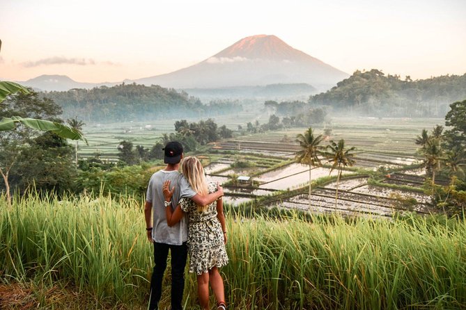 ️ Bali Instagram Tour: The Most Famous Spots (Private & All-Inclusive) - Tegalalang Rice Terrace near Ubud