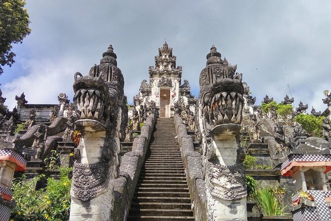 Bali Instagram Tour: The Most Scenic Spots - The private car is the real convenience