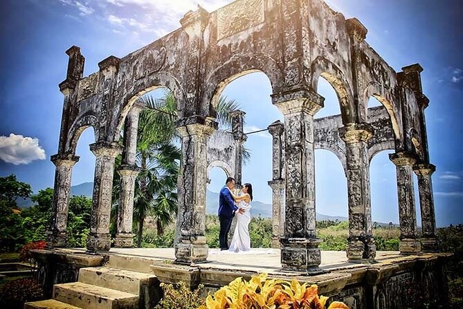 Bali Instagram Tour: The Most Scenic Spots - Lempuyang Temple and the long wait for Mount Agung