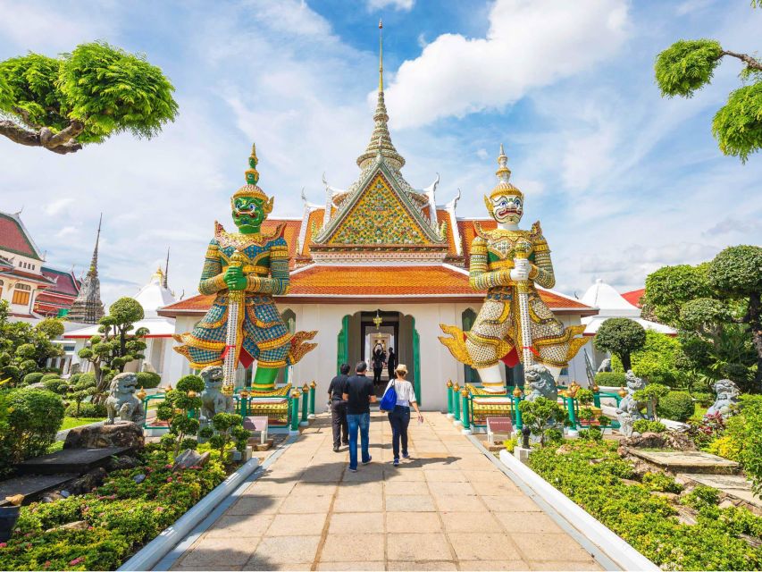 Bangkok: Instagram Spots & Half-Day Temples Tour - The riverboat to Wat Arun