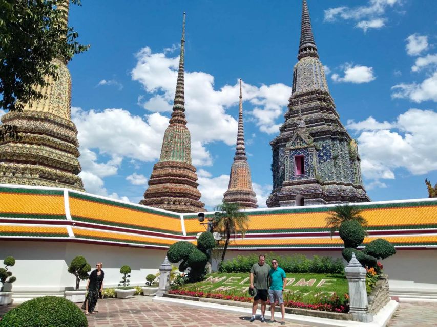 Bangkok: Instagram Spots & Half-Day Temples Tour - A four-hour tour with a tight clock