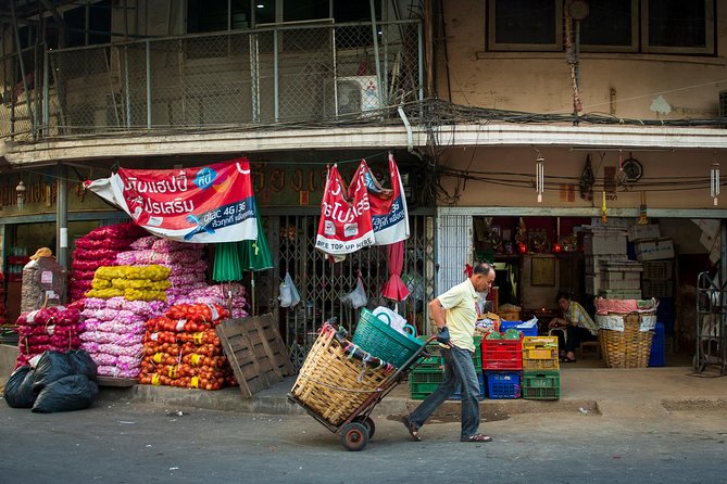 Bangkok Photography Masterclass - Private Photography Lesson - The Giant Swing and Bangkok’s historic center