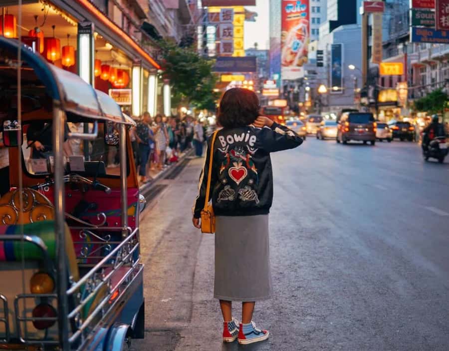 Bangkok: Private and All-Inclusive Instagram Tour - Lunch is included, but the menu is not fixed