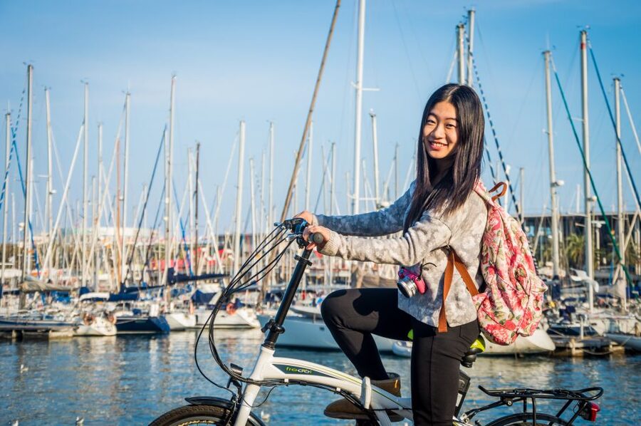 Barcelona: 4-Hour E-Bike Photography Tour - The guide makes the difference