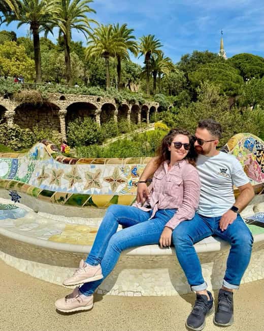 Barcelona: Creative Photo Tour of the City's Artistic Corners - How the 1.5-hour route works