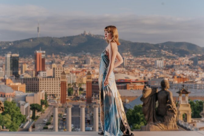 Barcelona: Glamour Wow Dress Photoshoot in Spectacular locations - A one-hour fashion shoot with Barcelona as the backdrop