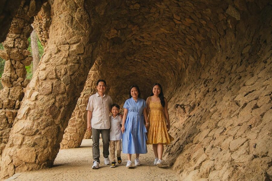 Barcelona: Park Güell Private Photography Experience - Why Park Güell works so well for a photo session