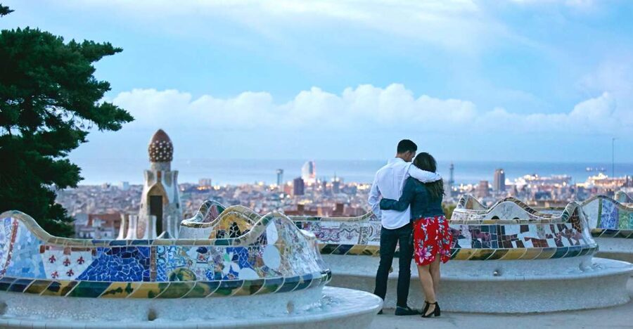 Barcelona: Personal Travel & Vacation Photographer - Choosing Between 30 Minutes and Three Hours