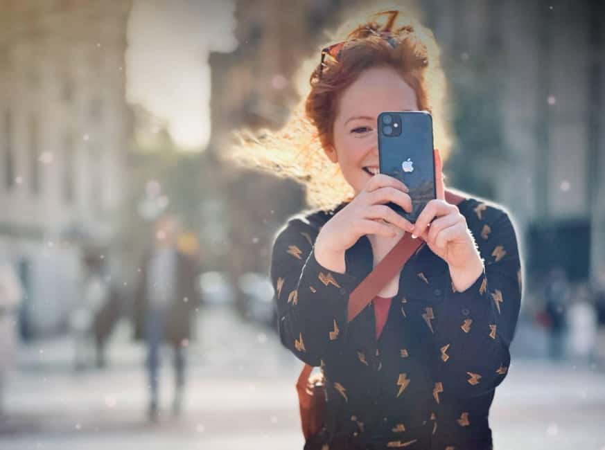 Barcelona: Phone Photography Tips & Tricks - Park & Old Town - Starting beneath the Arc de Triomf