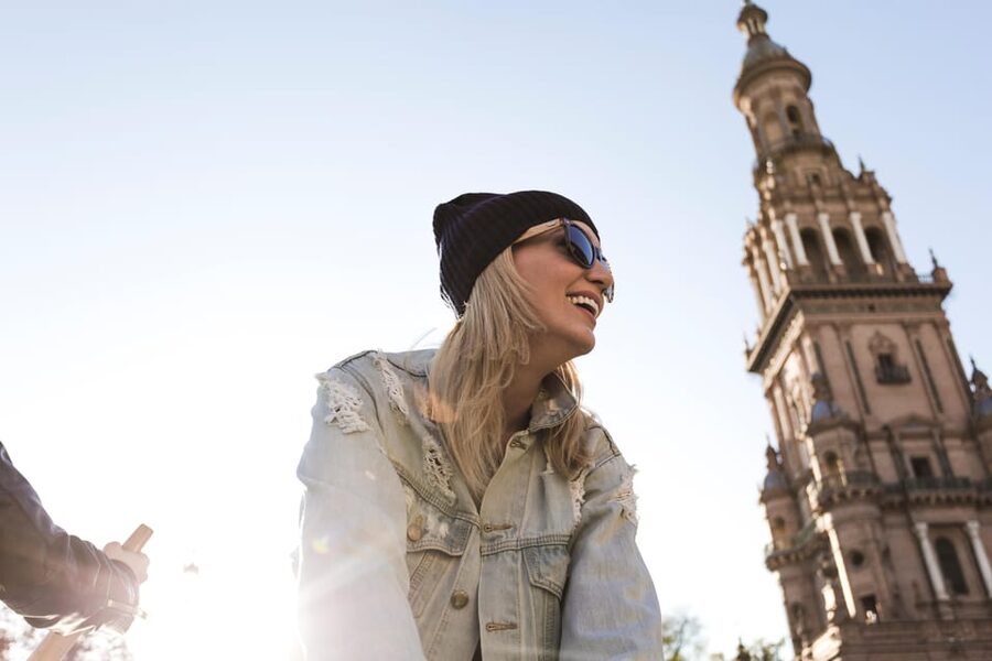 Barcelona: Photo Shoot + Exclusive Video of the Best Moments - Selecting Your Photos and Paying for Extras