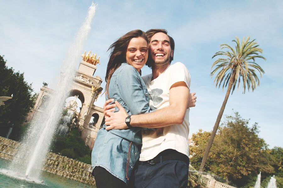 ✅ Barcelona: Photoshoot Tour Old Town - Choosing the right group size