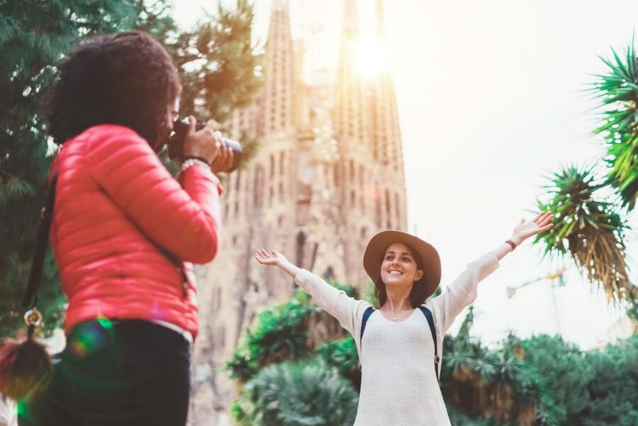 Barcelona: Private Sagrada Familia Photoshoot - What happens during the shoot
