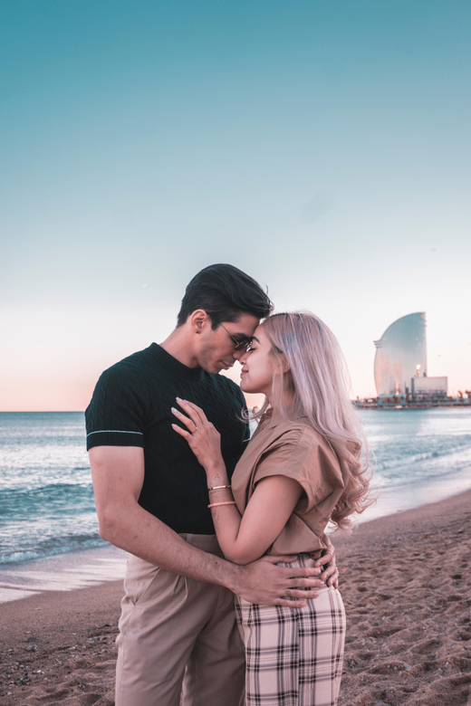 Barcelona: Professional Private Photoshoot - The photographer’s approach and the strongest praise