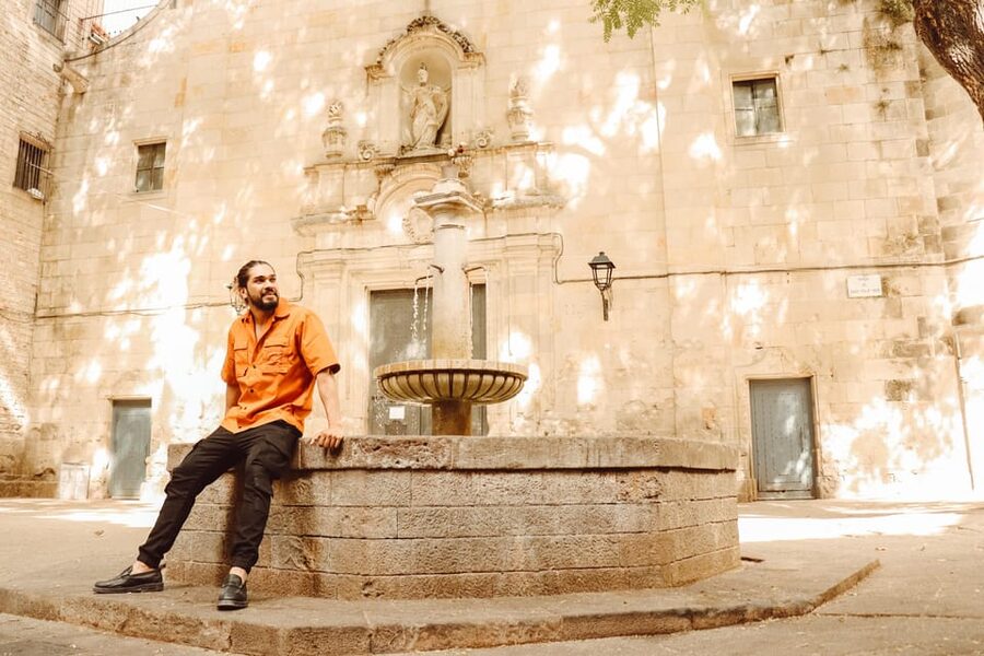 ✅ Barcelona: Sightseeing Professional Photoshoot Session - Around 100 photos, delivered the same day